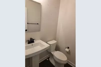 1007 Wellington Ct, Penn Twp, PA 15644 - Photo 3