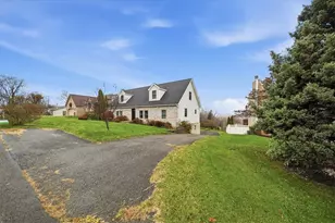 152 Buss Rd, Hopewell Township, PA 15001 - Photo 3