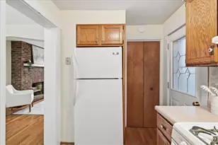 2874 Beechwood Blvd, Pittsburgh, PA 15217 - Photo 17