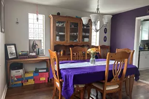 1070 Arbor Dr, Green Tree, PA 15220 - Photo 9