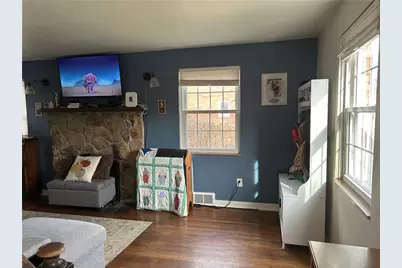 1070 Arbor Dr, Green Tree, PA 15220 - Photo 5