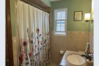 1070 Arbor Dr, Green Tree, PA 15220 - Photo 25