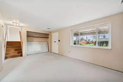 805 Cranberry Drive, Monroeville, PA 15146 - Photo 9