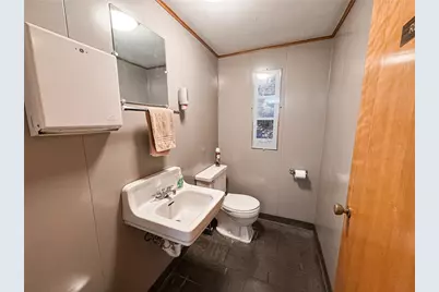 1414 Lincoln Way #1, White Oak, PA 15131 - Photo 29