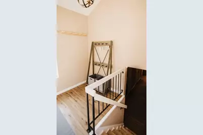 2012 S Ridge Terrace, Hidden Valley, PA 15502 - Photo 3