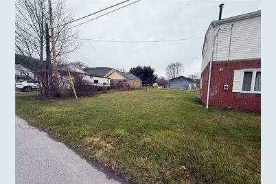 23 Glenwood Avenue, Bairdford, PA 16701 - Photo 5