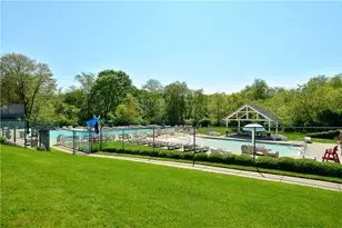 665 E Village Green Blvd, Adams Township, PA 16046 - Photo 19