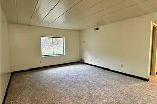 210 Electric Ave, East Pittsburgh, PA 15112 - Photo 3