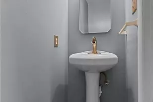 202 Bayberry Ln, Imperial, PA 15126 - Photo 23