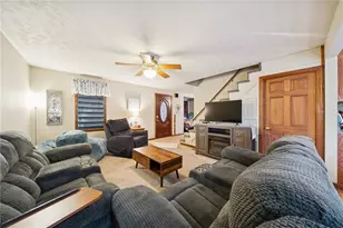 447 Washington Ave, Leechburg Boro, PA 15656 - Photo 3