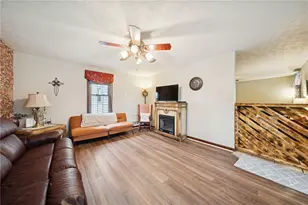 447 Washington Ave, Leechburg Boro, PA 15656 - Photo 11