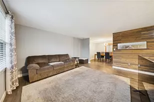 217 Karen Dr, Allegheny Township, PA 15613 - Photo 5