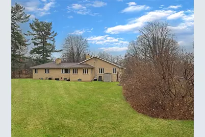 1305 Mercer Ave, Hermitage, PA 16148 - Photo 3