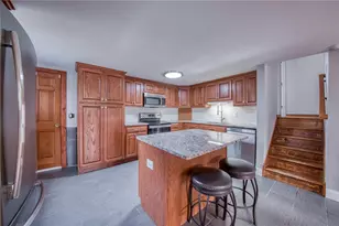 540 Morningstar Dr, Franklin Township, PA 16117 - Photo 3