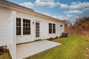 204 Willow Ln, Chippewa Township, PA 15010 - Photo 37