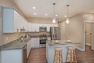 204 Willow Ln, Chippewa Township, PA 15010 - Photo 13