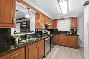 51 Bellview Cir, Robinson Twp, PA 15136 - Photo 11