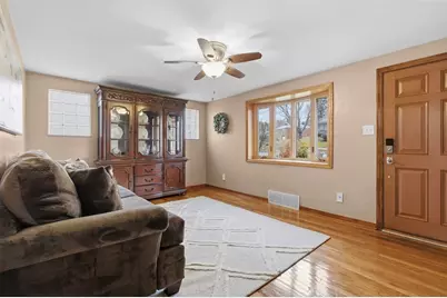 51 Bellview Cir, Robinson Twp, PA 15136 - Photo 7