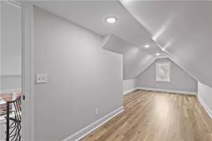 817 Eldora Pl, Pittsburgh, PA 15210 - Photo 21