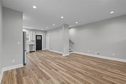 817 Eldora Pl, Pittsburgh, PA 15210 - Photo 5