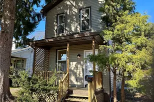 716 5th St, Beaver Falls, PA 15010 - Photo 1