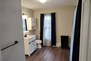 533 3rd St, Pitcairn, PA 15140 - Photo 17