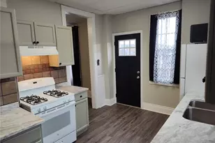 533 3rd St, Pitcairn, PA 15140 - Photo 9