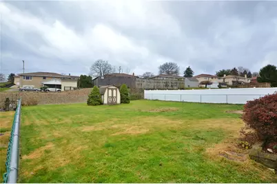 109 Thorncrest Drive, Kennedy Township, PA 15136 - Photo 3