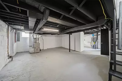 1044 Biltmore Ave, Pittsburgh, PA 15216 - Photo 29