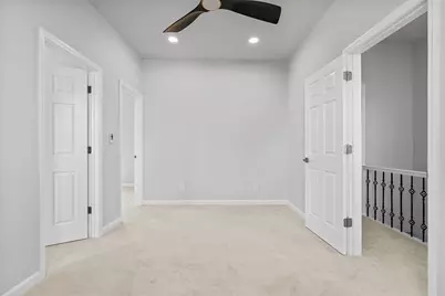 296 Foster Way, Pittsburgh, PA 15201 - Photo 13