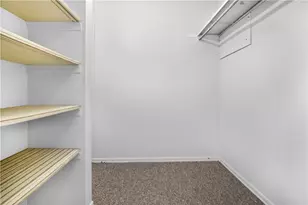 321 Ridge Point Cir, Bridgeville, PA 15017 - Photo 11