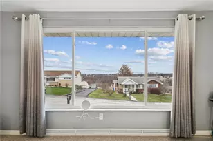 523 Hemlock St, Hempfield Township, PA 15601 - Photo 9