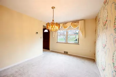 6515 Ventura Dr, South Park, PA 15236 - Photo 9