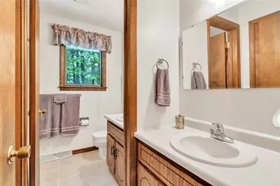 454 Cherokee Dr, Center Township, PA 16001 - Photo 25