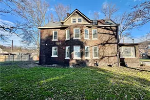 2415 7th Ave, Beaver Falls, PA 15010 - Photo 3