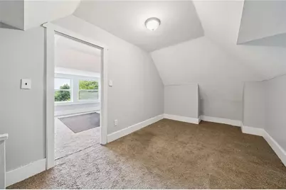 241 Watson Blvd, Observatory Hill, PA 15214 - Photo 11