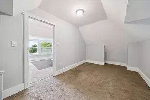 241 Watson Blvd, Observatory Hill, PA 15214 - Photo 11