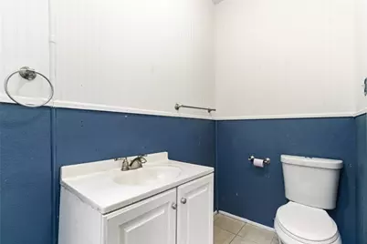 241 Watson Blvd, Pittsburgh, PA 15214 - Photo 15