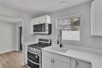 5922 Wallace Ave, Bethel Park, PA 15102 - Photo 19