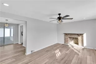 5922 Wallace Ave, Bethel Park, PA 15102 - Photo 13