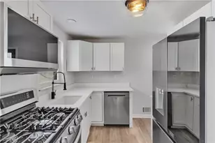 5922 Wallace Ave, Bethel Park, PA 15102 - Photo 17