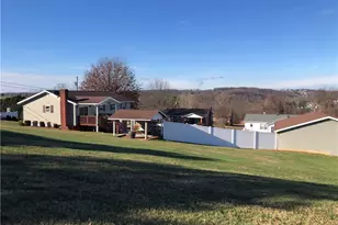 100 Molly St, South Union Township, PA 15401 - Photo 3