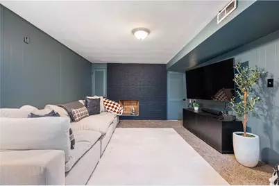 1902 Worcester Drive, Scott Township, PA 15243 - Photo 19