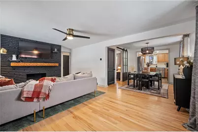 1902 Worcester Drive, Scott Township, PA 15243 - Photo 3