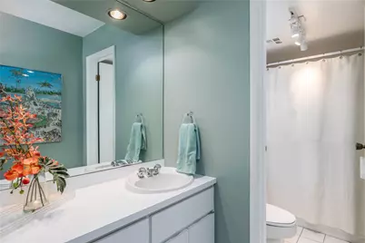 2120 Greentree Road #511E, Scott Township, PA 15220 - Photo 11