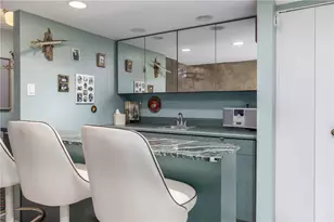 2120 Greentree Rd, Scott Township, PA 15220 - Photo 7