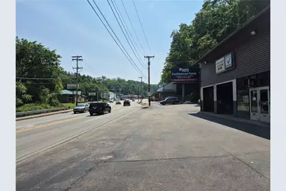 2702 Saw Mill Run Blvd, Pittsburgh, PA 15227 - Photo 3