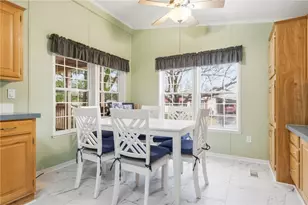 811 Wild Violet Dr, Pittsburgh, PA 15239 - Photo 17