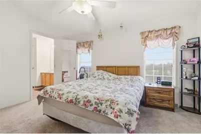 811 Wild Violet Dr, Pittsburgh, PA 15239 - Photo 21