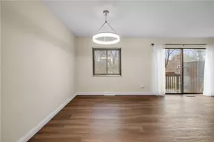 105 Springwater Ct, Moon/Crescent Twp, PA 15108 - Photo 9